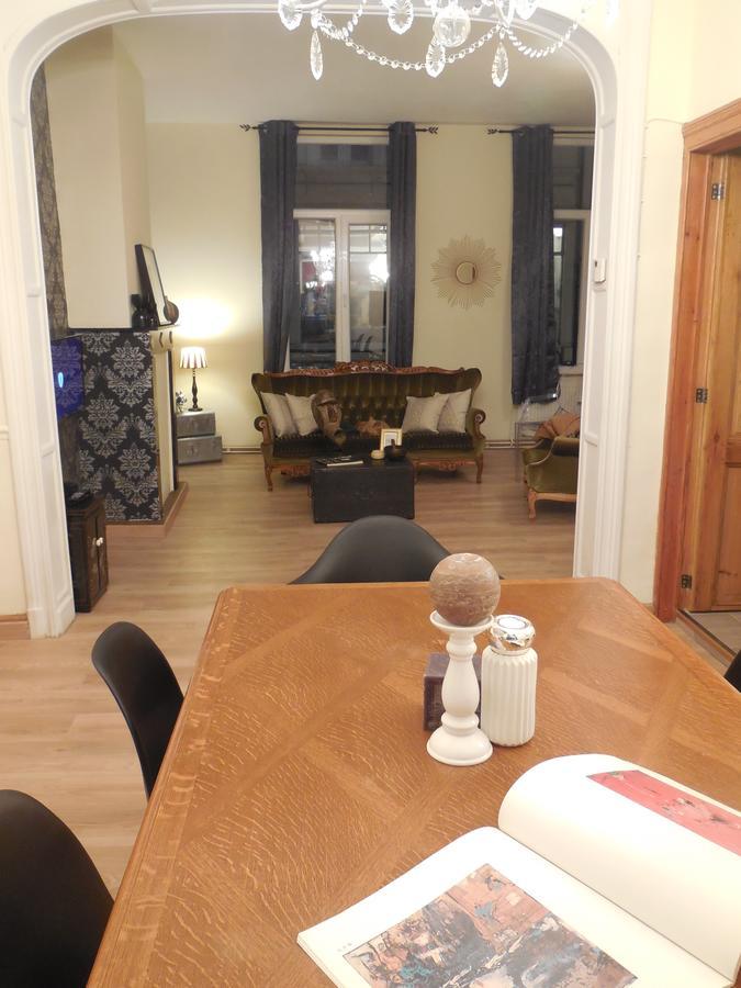 The Room Brussels Exterior photo